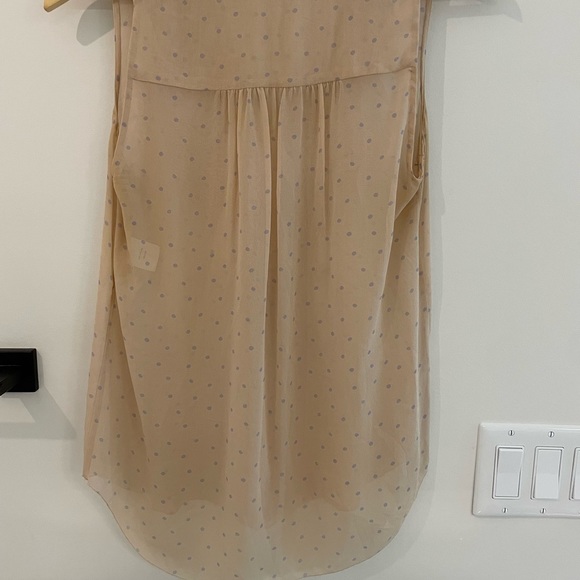 Aritzia Silk Tanktop - Picture 2 of 3